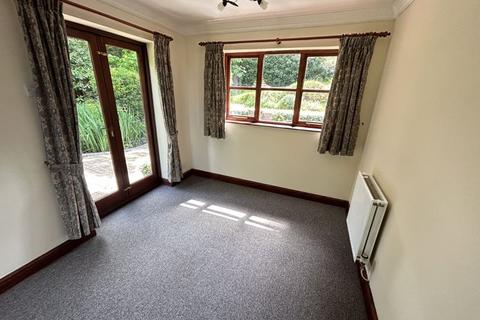 Crib Wyntog Fernbrook Road, Penmaenmawr, LL34 6DE