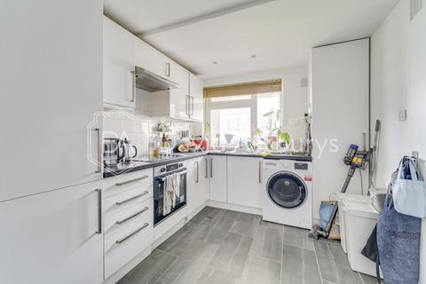 undefined, Guerin Square, Mile End, London
