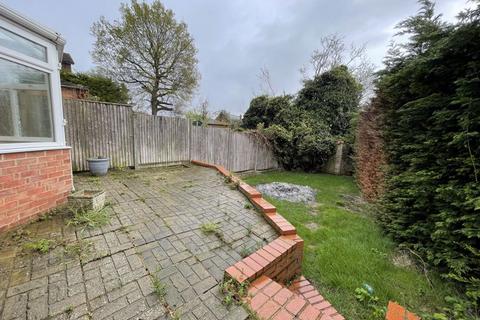 14 Fishermans Way, Bourne End, SL8 5LY