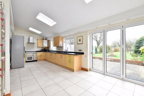 4 bedroom semi-detached house for sale, Maple Lodge Close, Rickmansworth WD3