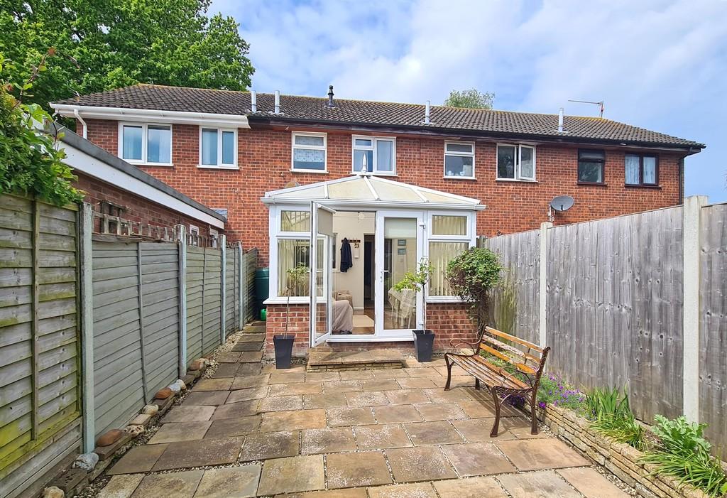 Hadfield Road, North Walsham 2 bed terraced house for sale £199,950