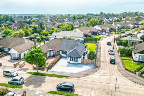 3 bedroom semi-detached bungalow for sale, Roedean Gardens, Southend-on-Sea