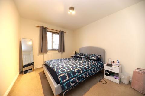 2 bedroom apartment for sale, Swan Close, Rickmansworth WD3