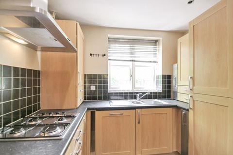 3 bedroom end of terrace house for sale, Monarch Close, Rugby CV21