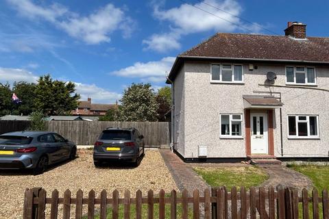 3 bedroom semi-detached house to rent, Hill Estate, Bury, Ramsey