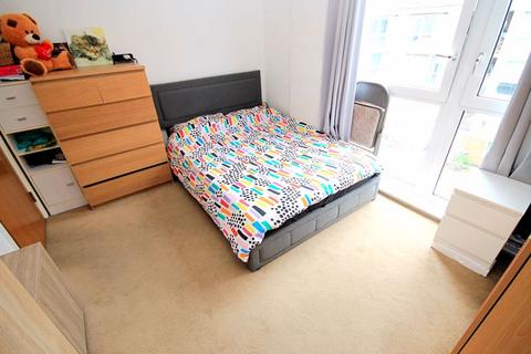 16 Brownell Place, Hanwell, London, W7 3AZ