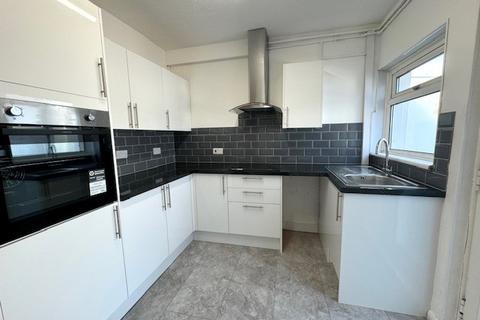 3 bedroom semi-detached house to rent, Acacia Road, Southampton, SO19