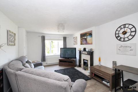 3 bedroom semi-detached house for sale, Council Avenue, Hull, HU4 6RE