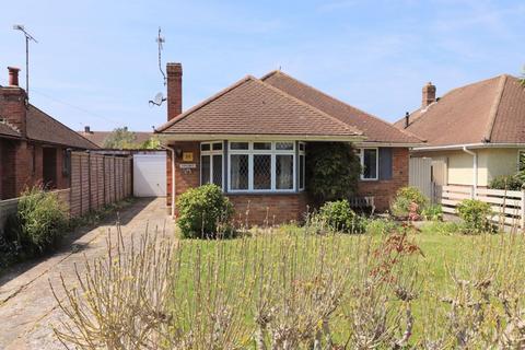 3 bedroom bungalow for sale, Clive Avenue, Goring-by-Sea