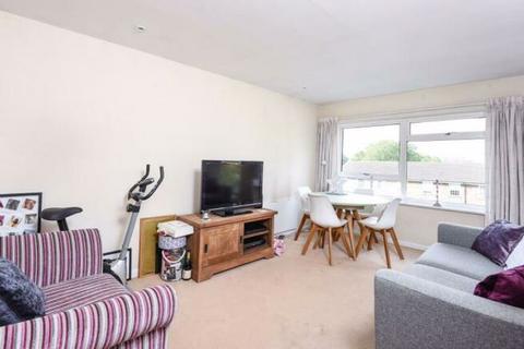 1 bedroom apartment to rent, Uxbridge Road, Kingston Upon Thames