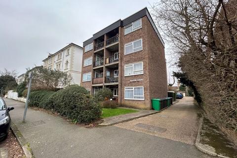 1 bedroom apartment to rent, Uxbridge Road, Kingston Upon Thames