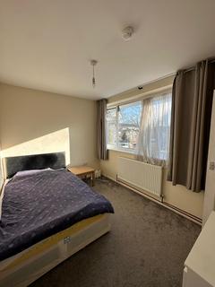 1 bedroom in a house share to rent, Room, St Fabians Drive, Chelmsford, CM1
