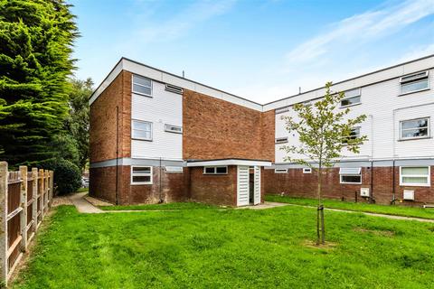 1 bedroom apartment to rent, Downland Court, Chichester