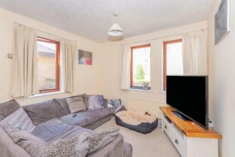 2 bedroom apartment to rent, Welland Mews, Stamford
