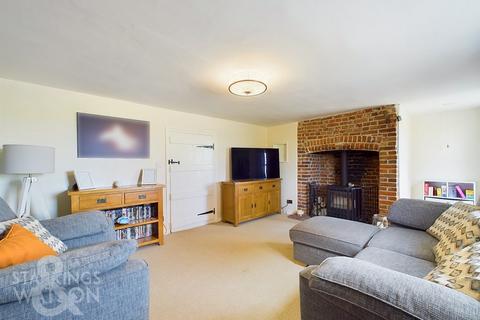 5 bedroom cottage for sale, Hunts Corner, Banham, Norwich