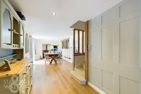 undefined, Hunts Corner, Banham, Norwich