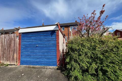 1 Bro Awelon, Penycae, Wrexham, LL14 2RG