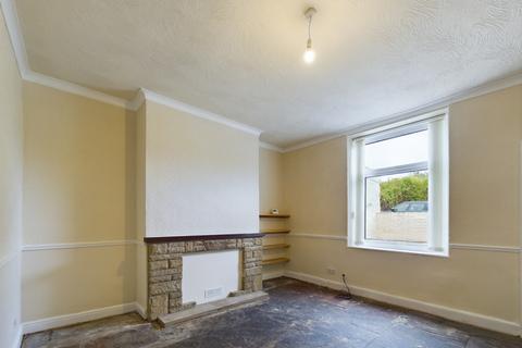 3 bedroom terraced house to rent, Aireview Terrace, Skipton, BD23