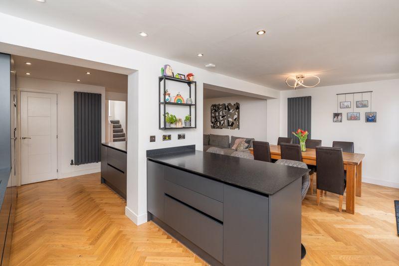 Living/dining/kitchen