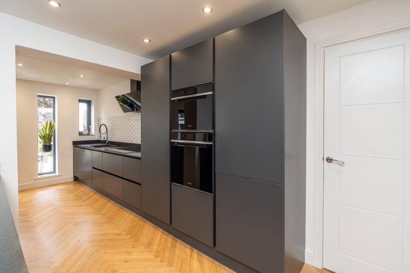 Living/dining/kitchen