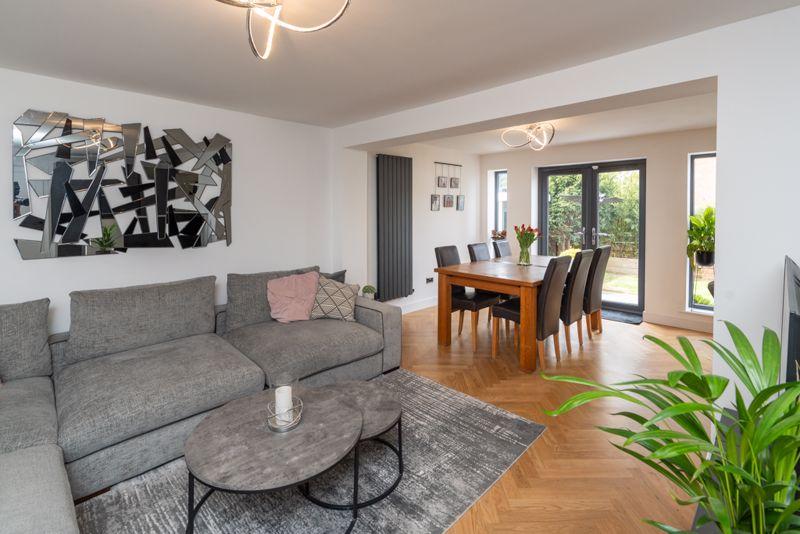 Living/dining/kitchen