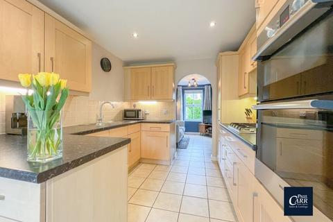2 Trunkfield Meadow, Lichfield, WS13 8FL