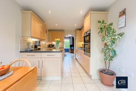 2 Trunkfield Meadow, Lichfield, WS13 8FL