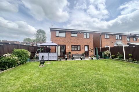 4 bedroom detached house for sale, Fernhurst Drive, Brierley Hill DY5