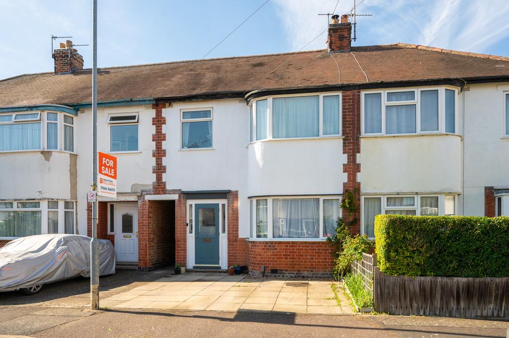 Oak Road, Melton Mowbray, LE13 1BD 3 bed terraced house for sale £210,000