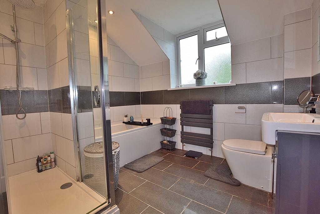 Ensuite alt 01