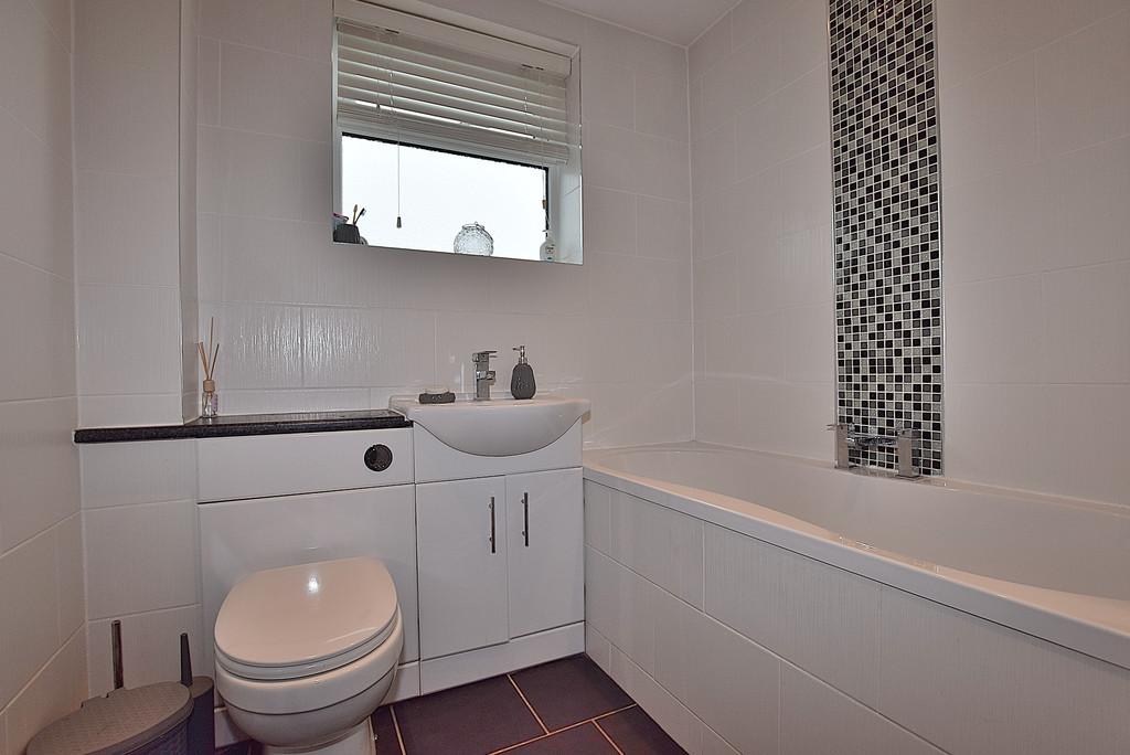 Bathroom 01