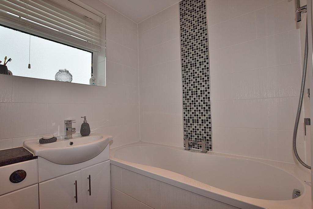 Bathroom alt 01