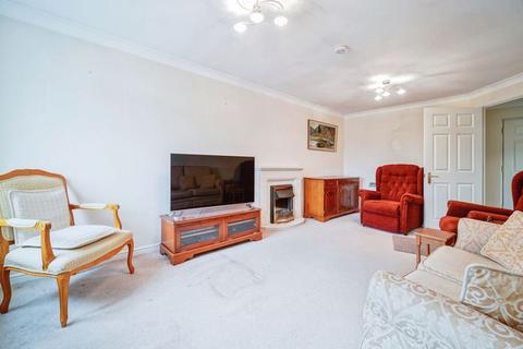 1 bedroom flat for sale, 370/374 Kingston Road, Epsom KT19