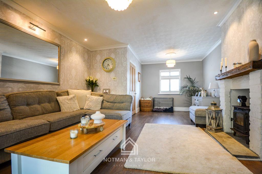 Torpoint PL11 4 bed semidetached house for sale £360,000