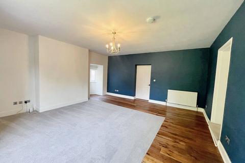 2 bedroom apartment to rent, Minster Precincts, Peterborough PE1