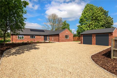 4 bedroom bungalow for sale, High Street, Rippingale, Bourne, Lincolnshire, PE10