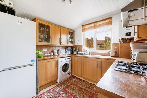 2 bedroom flat for sale, Northfield Avenue, Ealing, London, W13 9QP