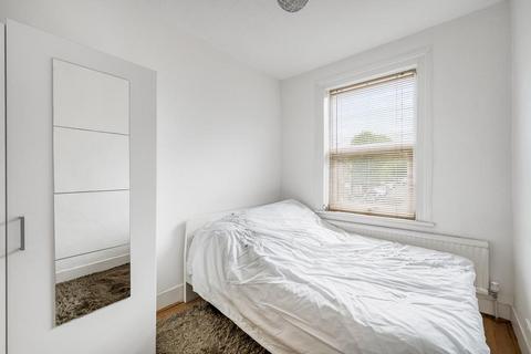 2 bedroom flat for sale, Northfield Avenue, Ealing, London, W13 9QP