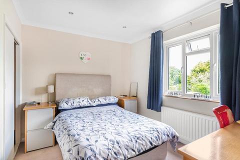 75 Avalon Road, Orpington, BR6 9AZ