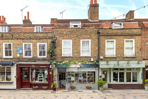 23d Church Street, Twickenham, TW1 3NJ
