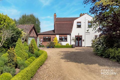 4 bedroom detached house for sale, Sundial House, Weston Hills Road, Low Fulney, PE12