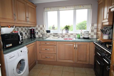 2 bedroom detached bungalow for sale, Glen Garth, Long Lee, Keighley, BD21