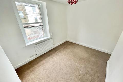 12 Westham Street, Lancaster, LA1 3AU