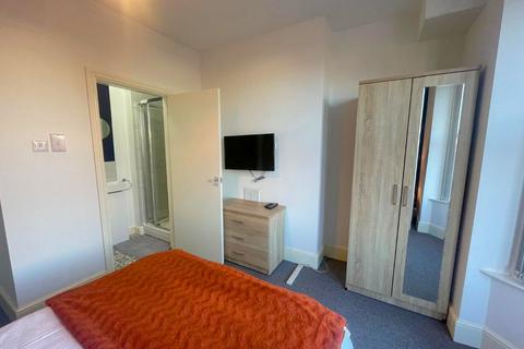 undefined, Room 1, 154 Grimsby Road