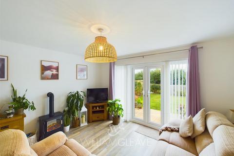 2 bedroom semi-detached house for sale, Mold CH7
