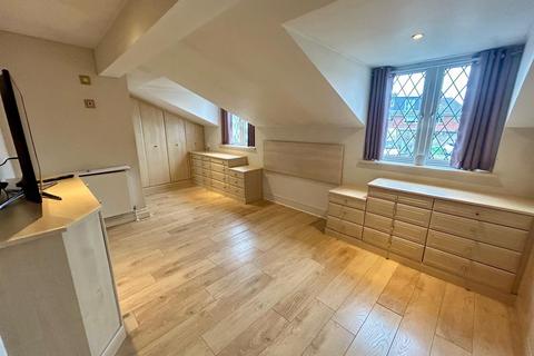 25 Howard Close, Waltham Abbey, EN9 1XA