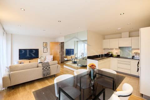 2 bedroom penthouse for sale, Lurline Gardens, Battersea, London