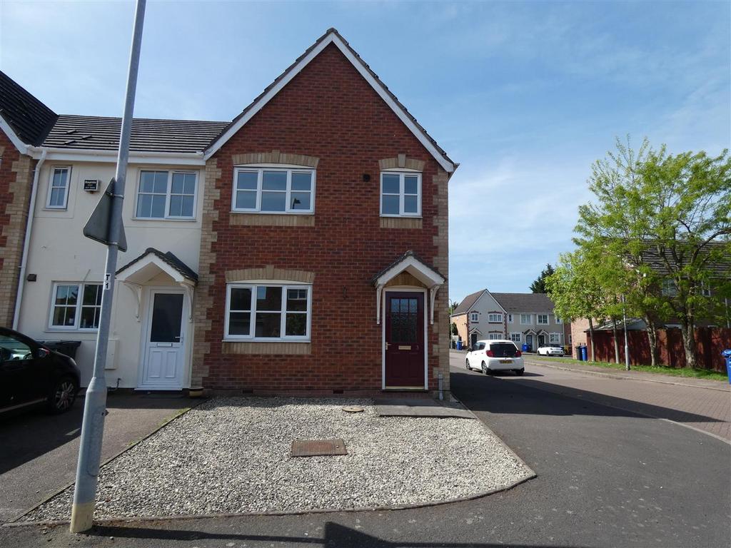 Primrose Drive, Branston, BurtonOnTrent 3 bed townhouse to rent £