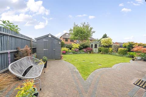 4 bedroom detached house for sale, Wellow Gardens, Titchfield Common PO14