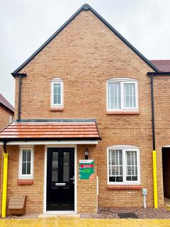 3 bedroom end of terrace house to rent, Woodland Valley, Woodpecker Drive, Rothwell